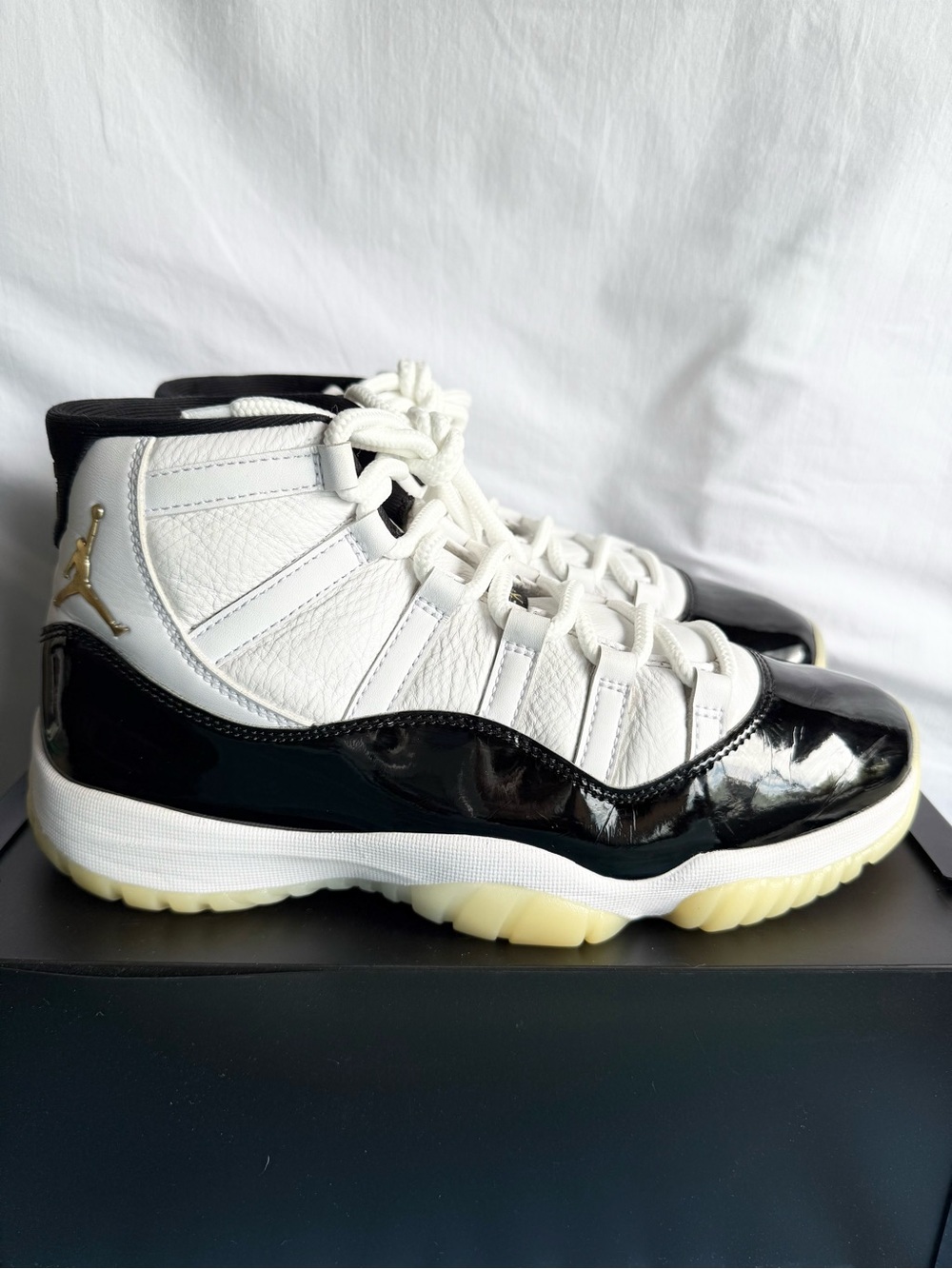 AUTHENTIC Jordan 11 Retro DMP Gratitude size 9 CT8012-170 2023 PRE-OWNED